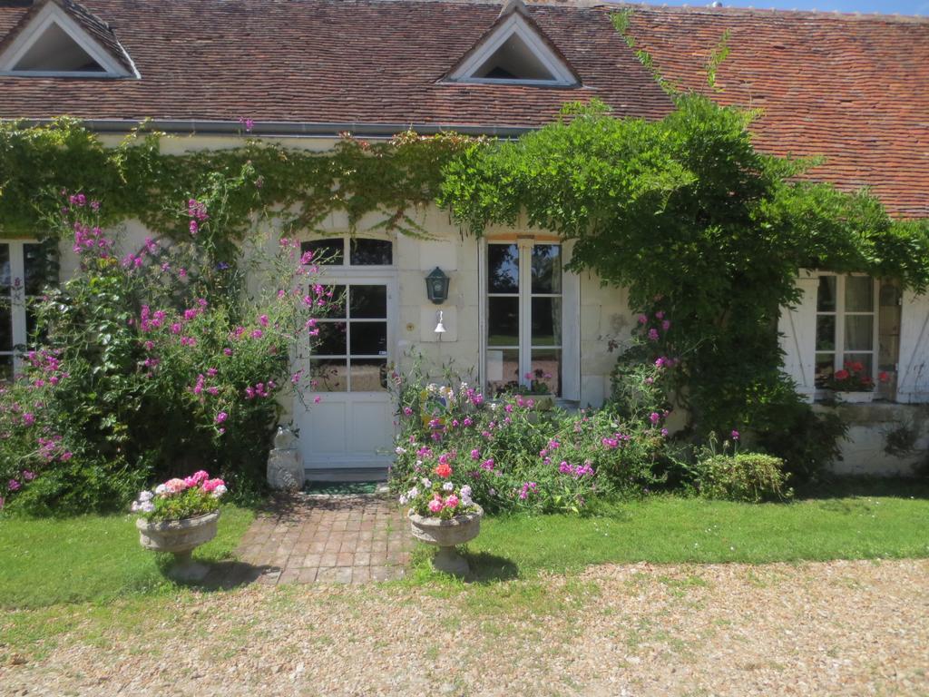 Le Clos Du Golf Dame-Marie-les-Bois Esterno foto
